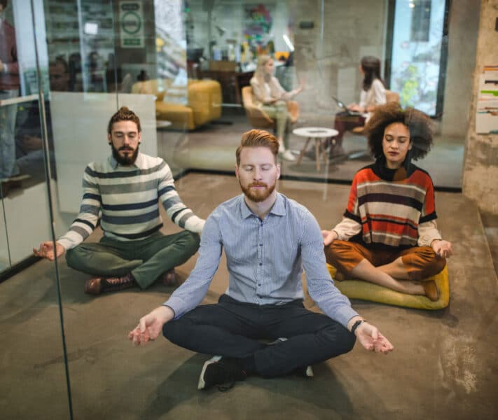 How to Improve Customer Support by Leveraging the Power of Employee Engagement