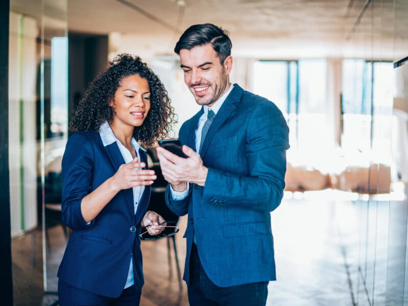 Social Media for Customer Service: A Guide for Call Centers