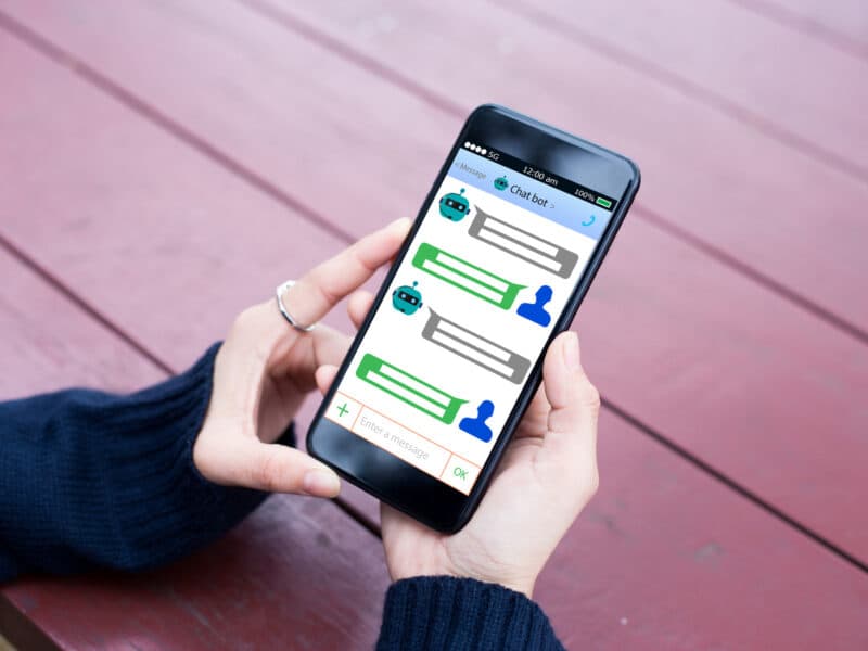 Social Media for Customer Service: A Guide for Call Centers